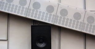 The WFS system is made up of 105 units containing 26 loudspeakers distributed over eight channels